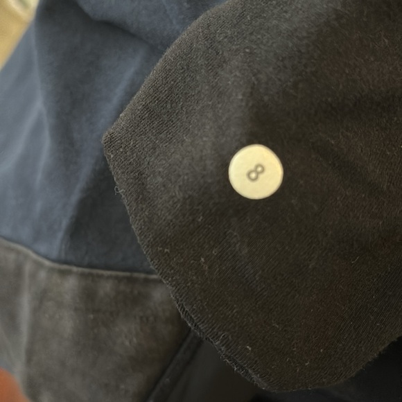 Lululemon Jogger - Picture 6 of 6